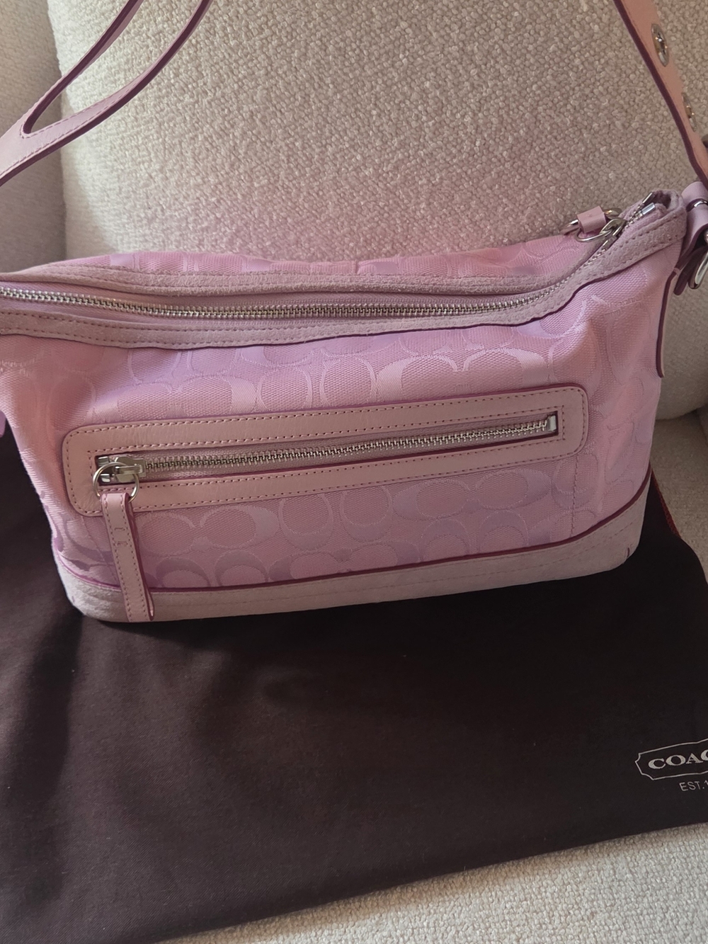 Y2K Coach Pink Signature Shoulder Bag with Tassel and Charm - Picture 2 of 4